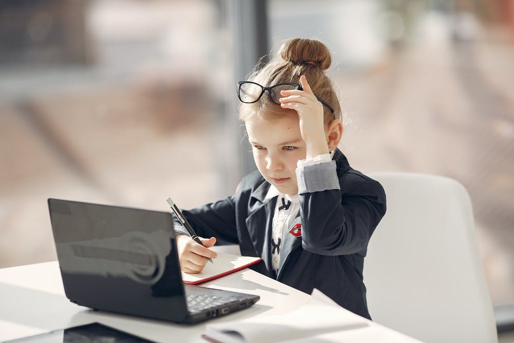 Tips to help your child with Autism for homeschooling and digital learning Creating structure in the home for ABA therapy and virtual learning
